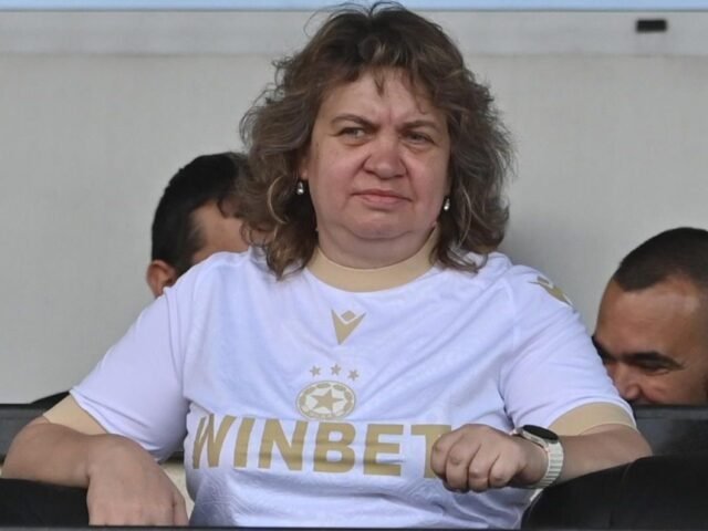 Председателят на парламента с тениска на Winbet